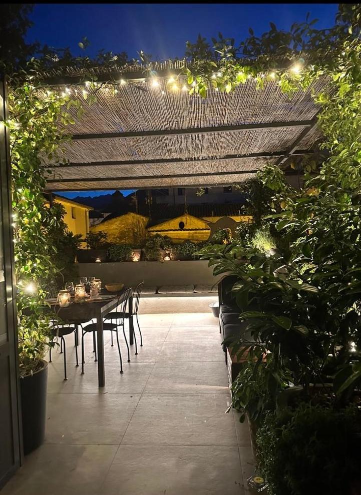 Appartamento La Casa Di Paola Salerno Esterno foto